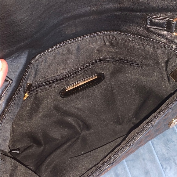 Black & gold studded clutch - Picture 6 of 7